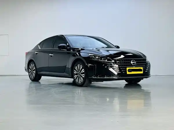 Nissan Teana 2024