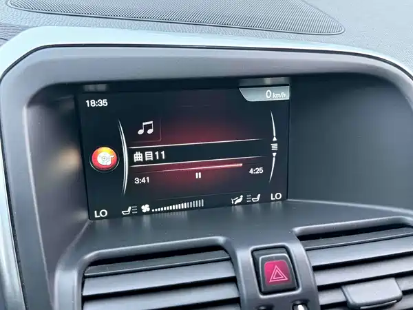 Volvo XC60 2015