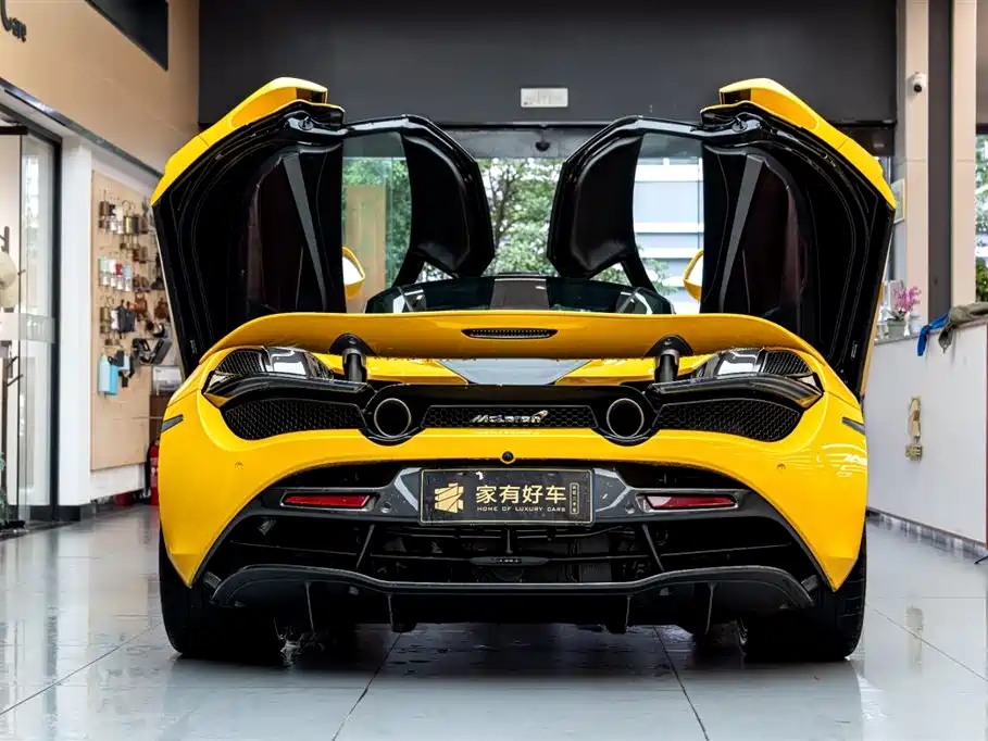 McLaren 720S 2018 — фото 9