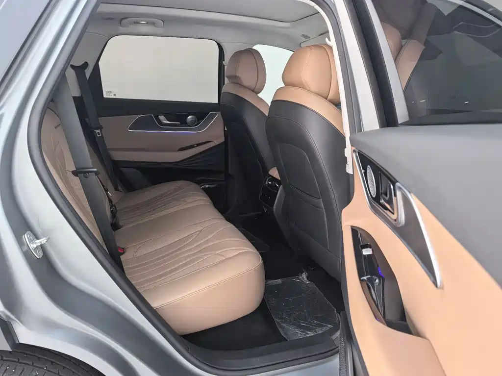 Chery Tiggo 8L 2024 — фото 14