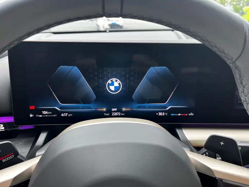 BMW 5 Series 2025 — фото 19