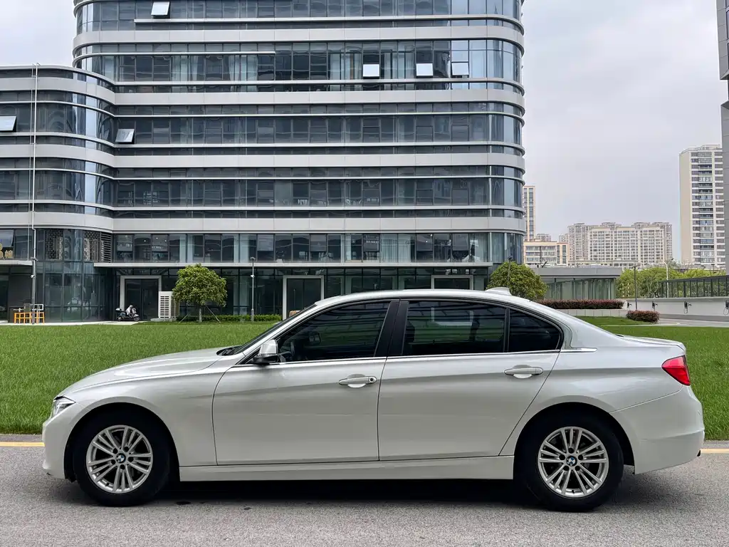 BMW 3 Series 2014 — фото 4