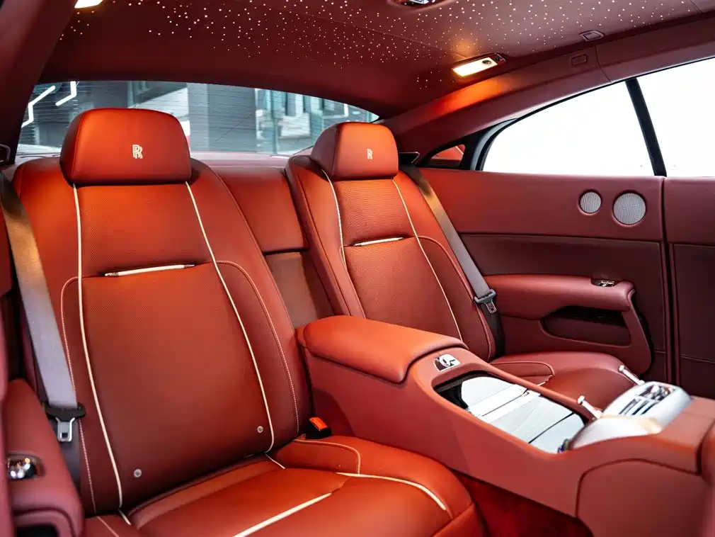 Rolls-Royce Phantom 2017 — фото 13