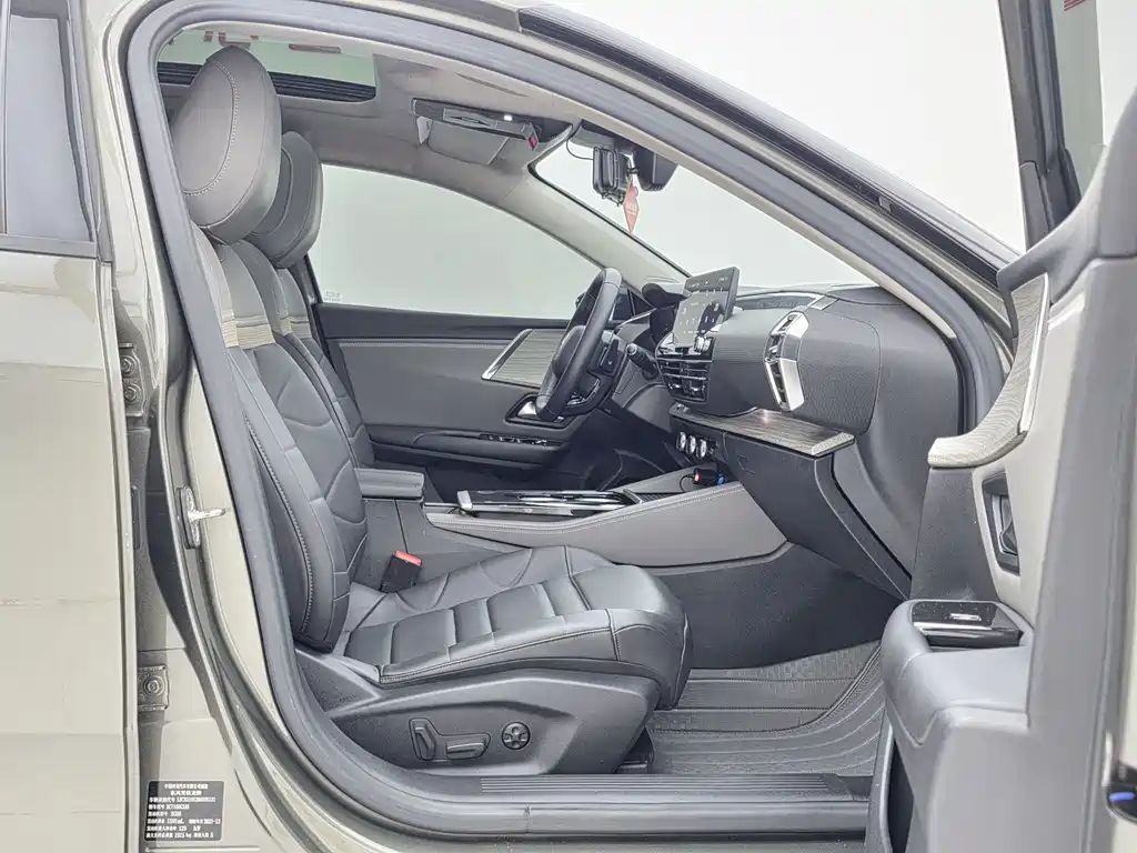 Citroën Versailles C5 X 2022 — фото 12
