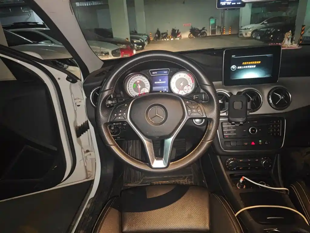 Mercedes-Benz GLA 2016 — фото 3
