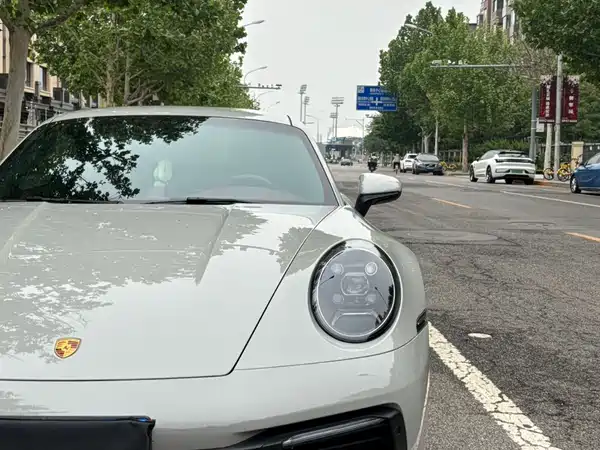 Porsche 911 2020