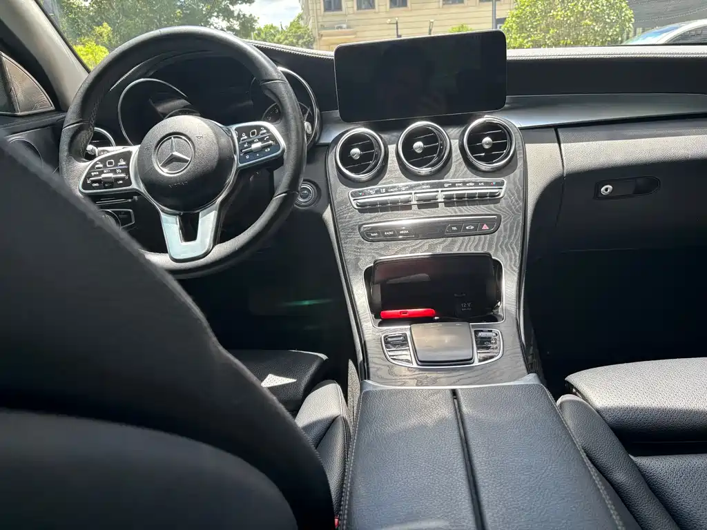 Mercedes-Benz C-Class 2019 — фото 8