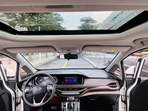 GAC Trumpchi M6 2019