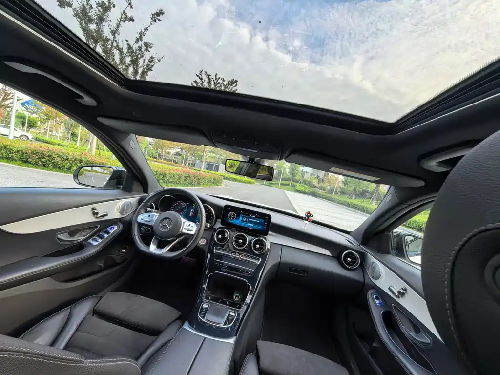 Mercedes-Benz C-Class 2021 — фото 11