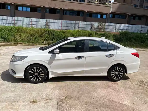Honda Crider 2014