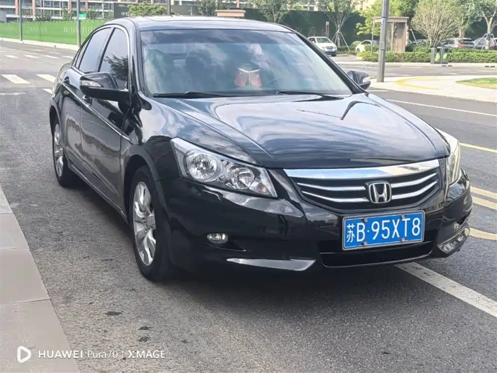 Honda Accord 2011