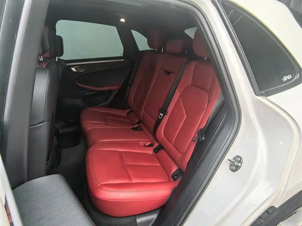 Porsche Macan 2021 — фото 22
