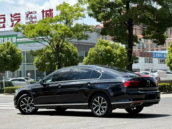 Volkswagen Magotan 2022