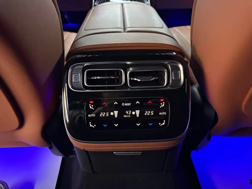 Mercedes-Benz S-Class 2022 — фото 19
