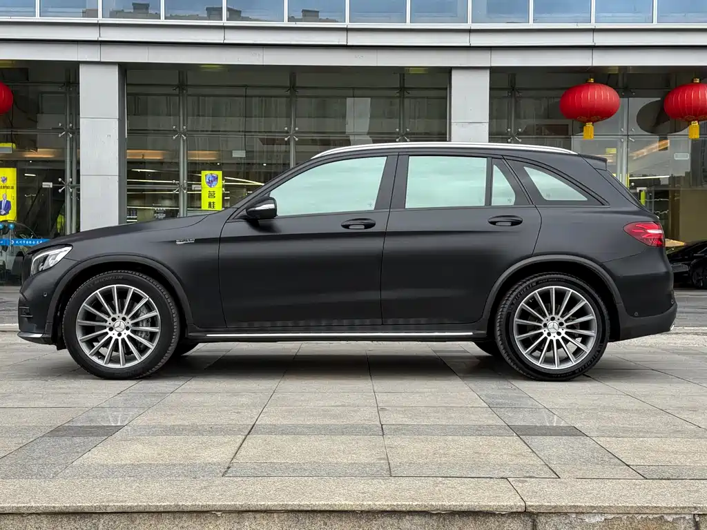 Mercedes-Benz GLC AMG 2019 — фото 23
