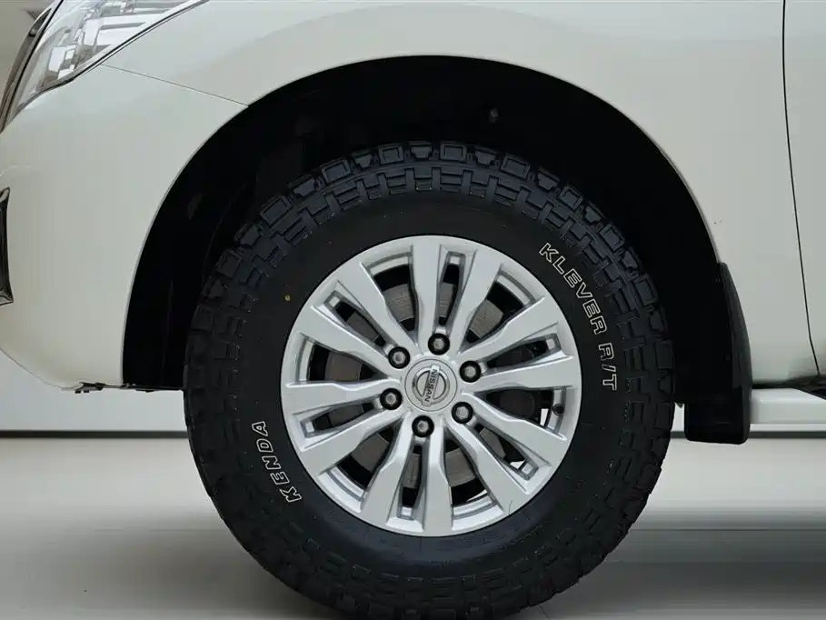 Nissan Patrol 2019 — фото 15