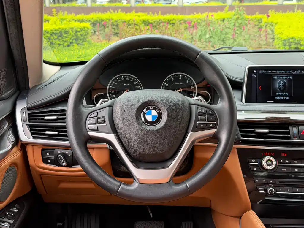 BMW X6 2015 — фото 10