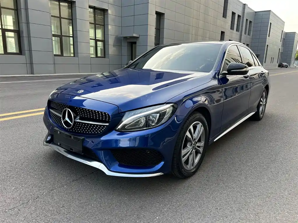 Mercedes-Benz C-Class 2018