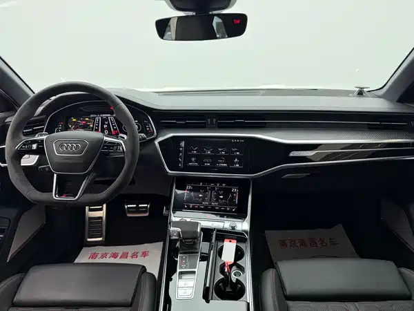 Audi RS 6 2022