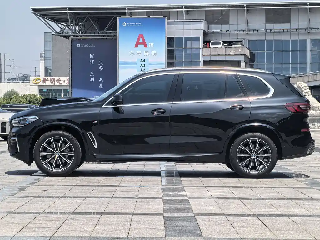 BMW X5 2023 — фото 3
