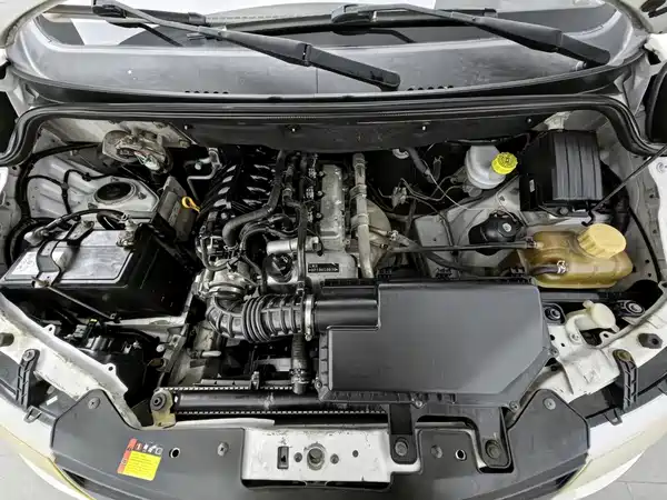 Wuling Hongguang 2016