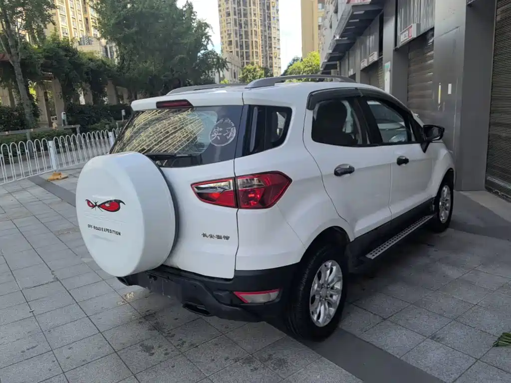 Ford EcoSport 2016 — фото 7