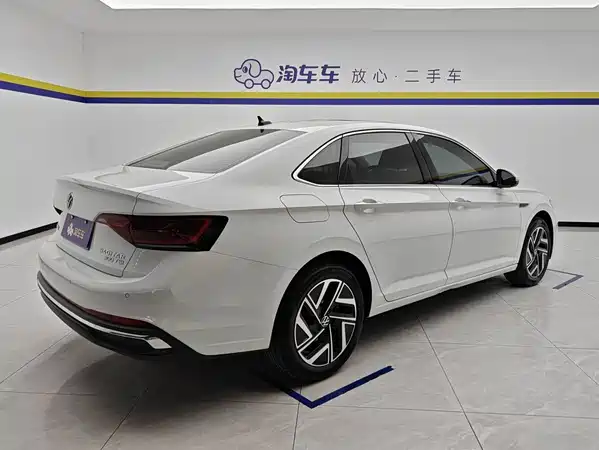 Volkswagen Sagitar 2025