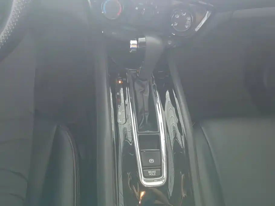 Honda Vezel 2016 — фото 16