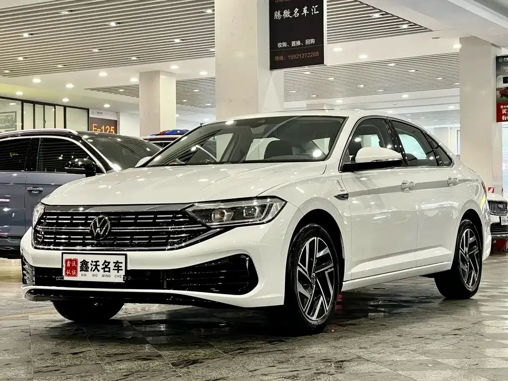 Volkswagen Sagitar 2024