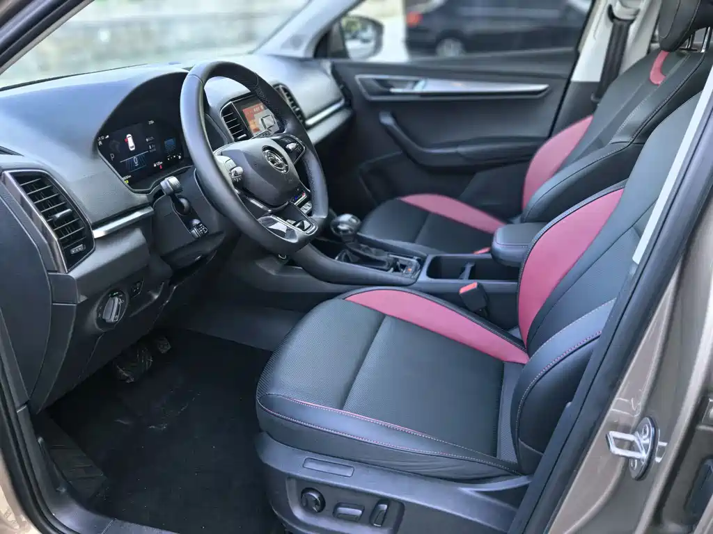 Skoda Karoq 2022 — фото 16