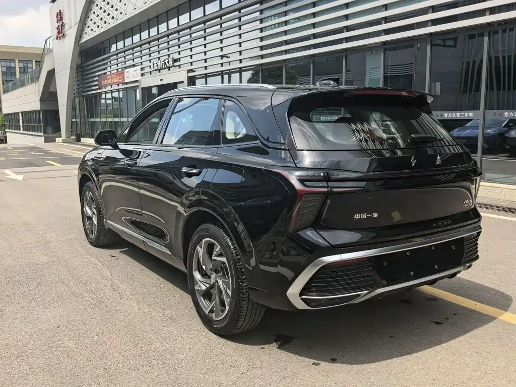 Hongqi HS3 PHEV 2025 — фото 11