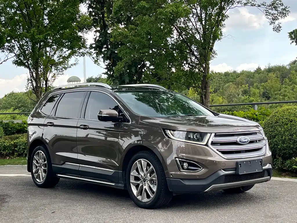 Ford Edge 2017 — фото 3