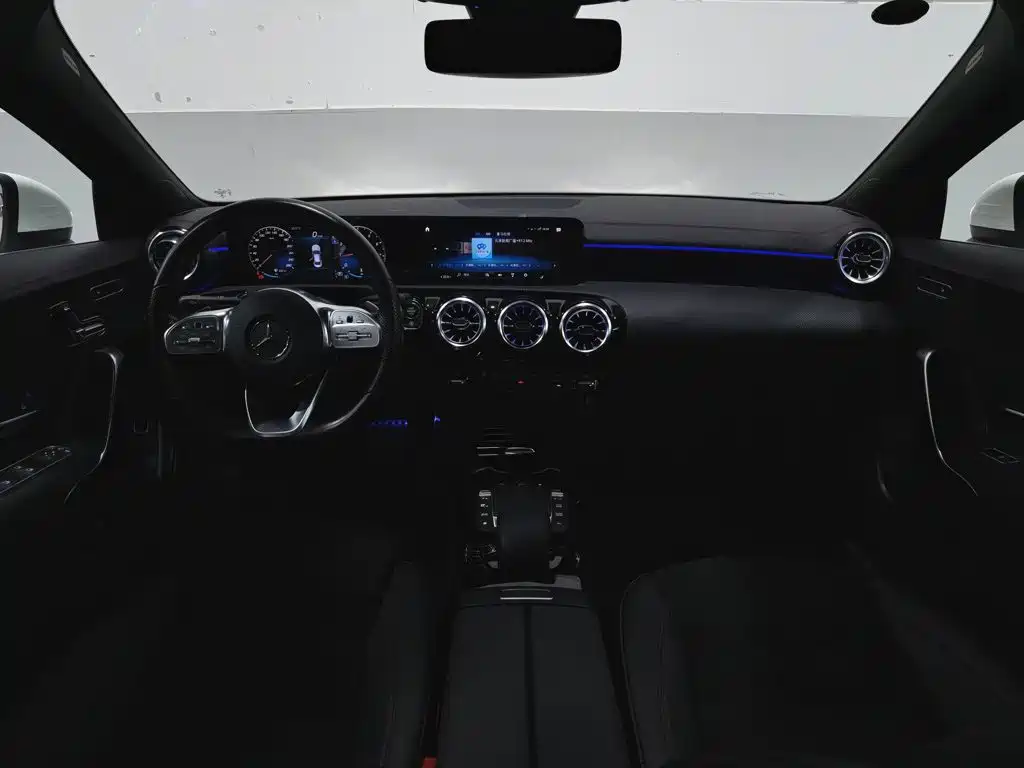 Mercedes-Benz CLA 2022 — фото 5