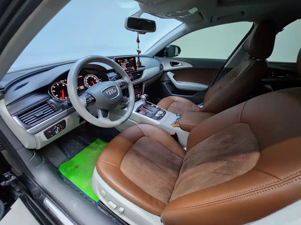 Audi A6L 2013