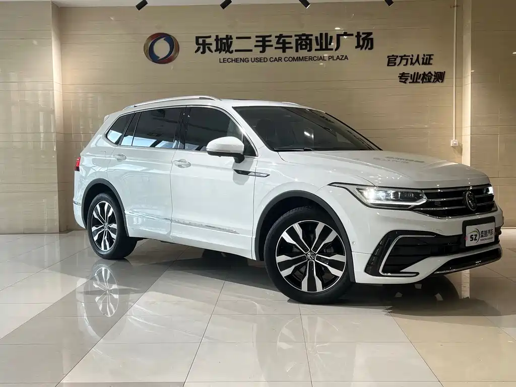 Volkswagen Tiguan L 2024 — фото 3