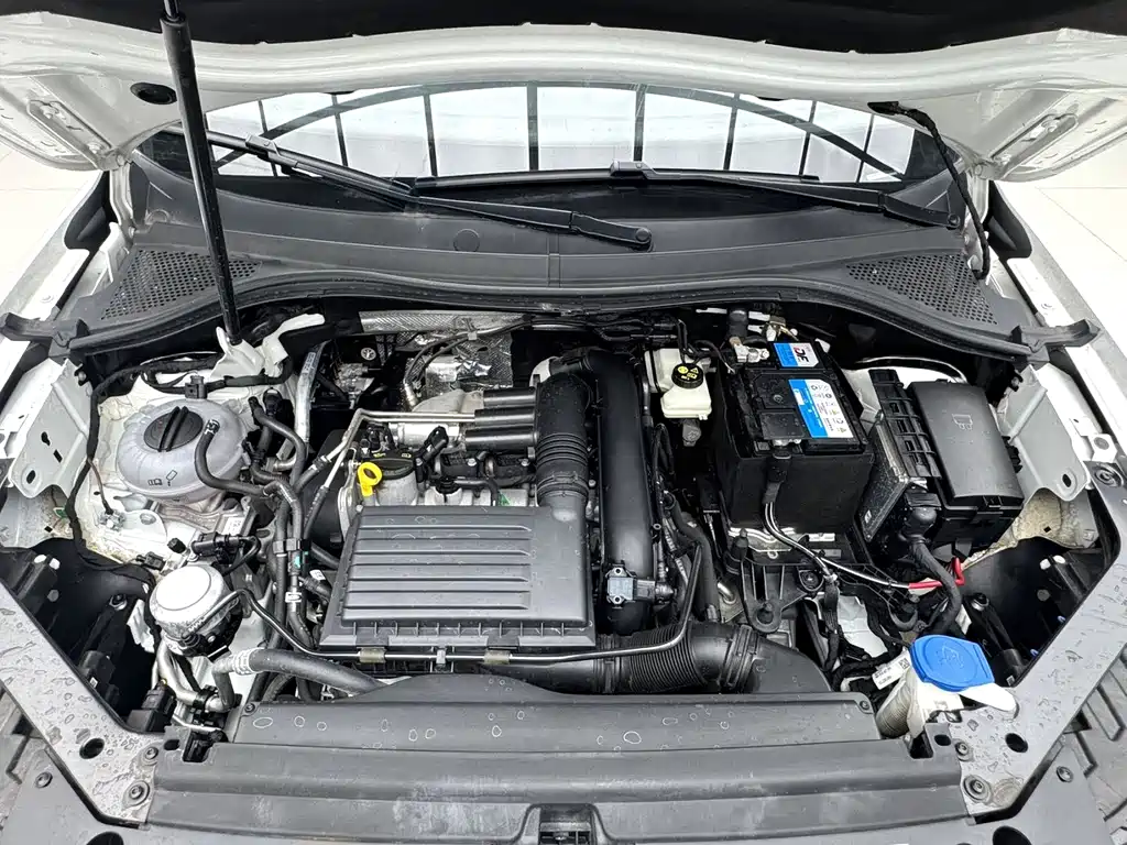 Volkswagen Tiguan L 2022 — фото 15