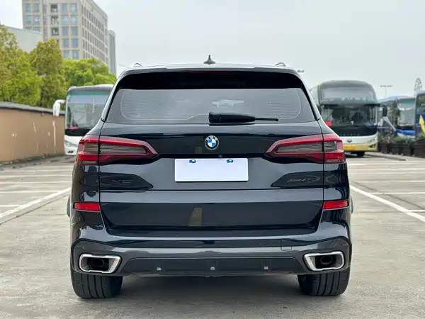 BMW X5 2022