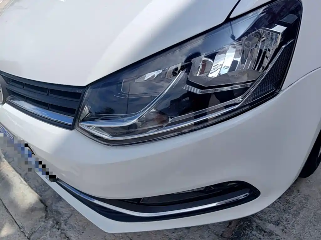 Volkswagen Polo 2017 — фото 24