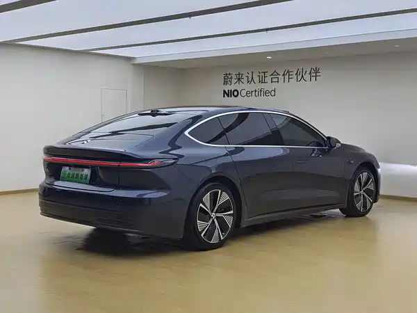 NIO ET7 2024