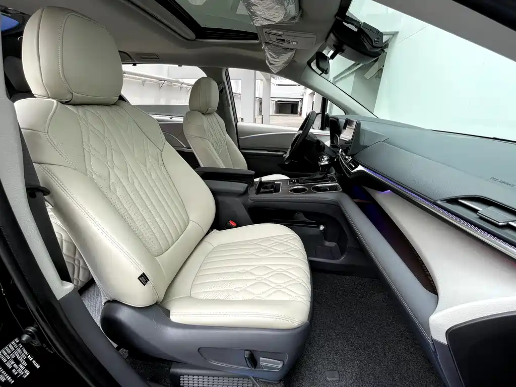 Toyota Sienna 2026 — фото 10