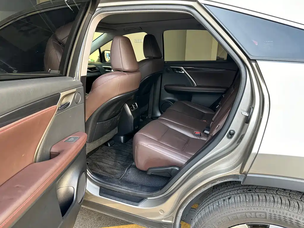 Lexus RX 2021 — фото 16