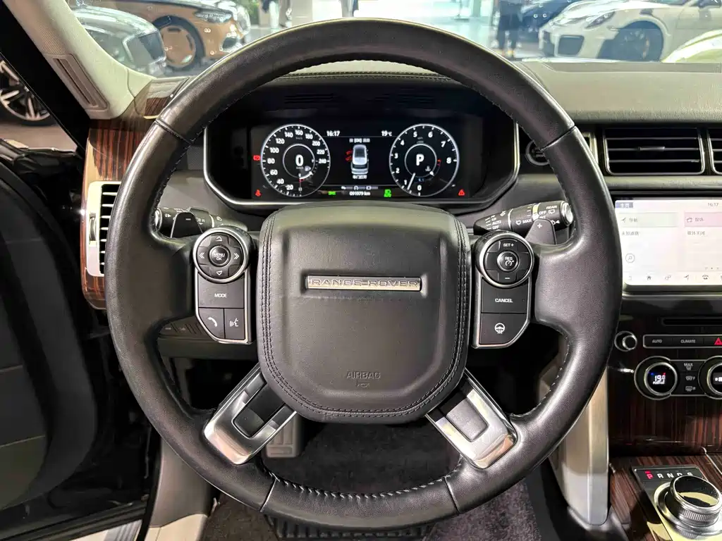 Land Rover Range Rover 2017 — фото 12