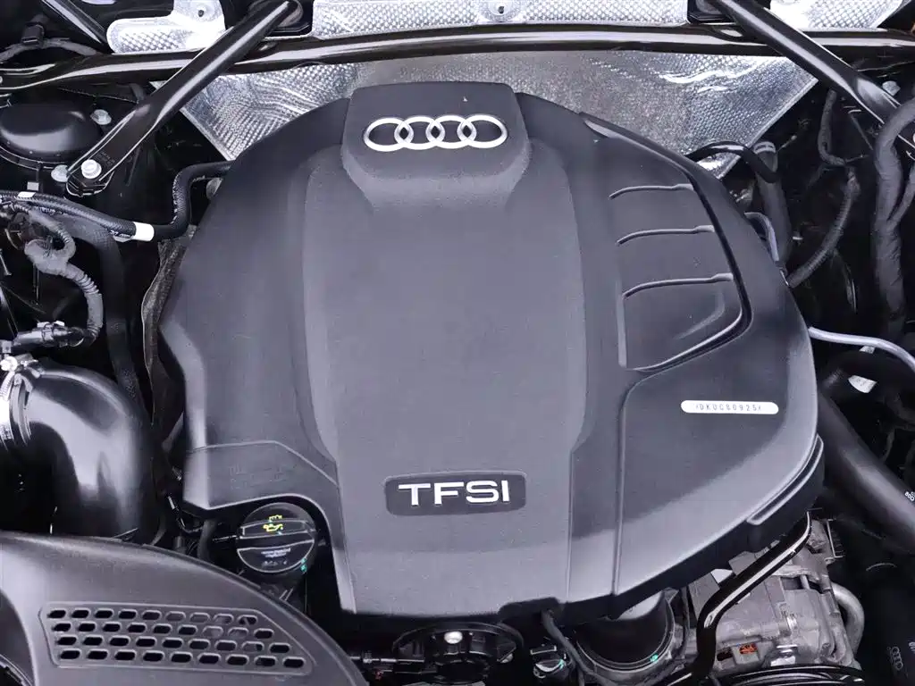 Audi Q5L 2020 — фото 24