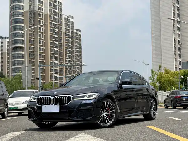 BMW 5 Series 2021