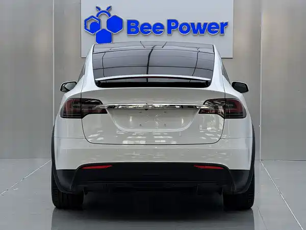 Tesla Model X 2016