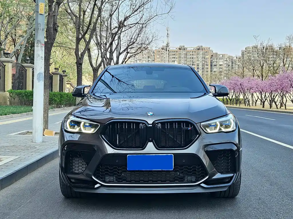 BMW X6 M 2023 — фото 4