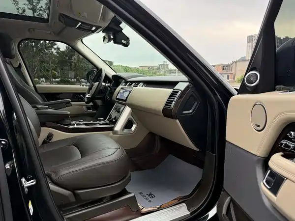 Land Rover Range Rover 2023