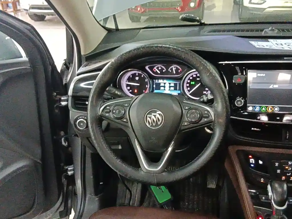 Buick Envision Plus 2021 — фото 11