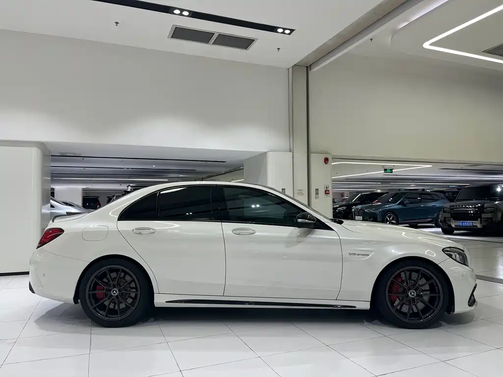 Mercedes-Benz C-Class AMG 2020 — фото 13