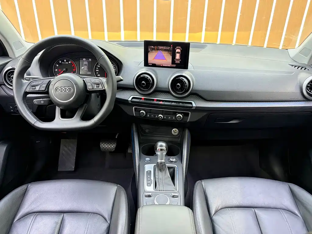 Audi Q2L 2022